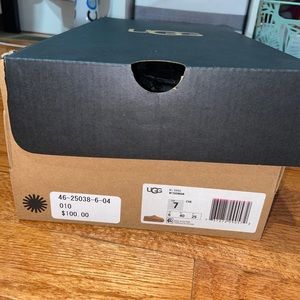 Ugg Tasman Slippers Size 7